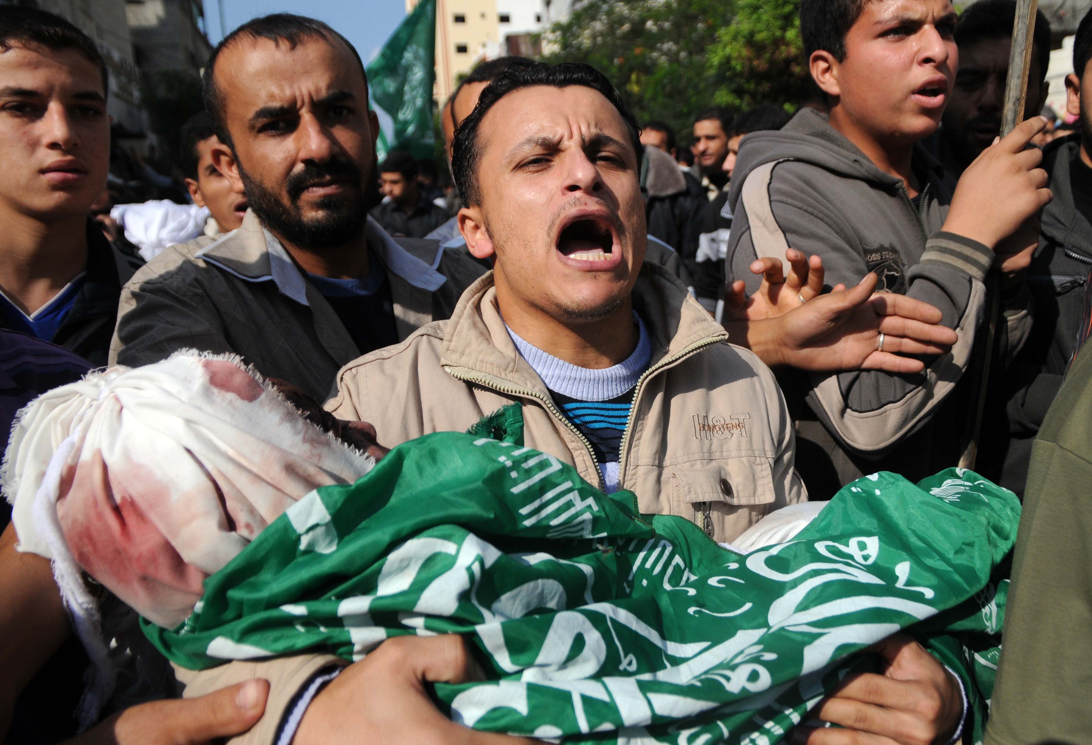 Niño de seis años muere en explosión en Gaza