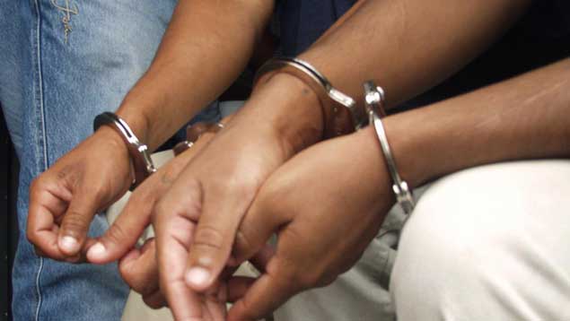 Detenidos ocho miembros de red de prostitución infantil