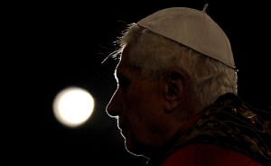Benedicto XVI lamenta masacre en cárcel de Uribana