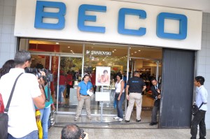 Cerradas por 72 horas las tiendas Beco a nivel nacional (Fotos)
