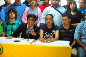 Jóvenes de Operación Soberanía exigen la renuncia del ministro de la Defensa