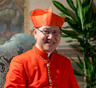 Cardenal filipino suena fuerte para Papa
