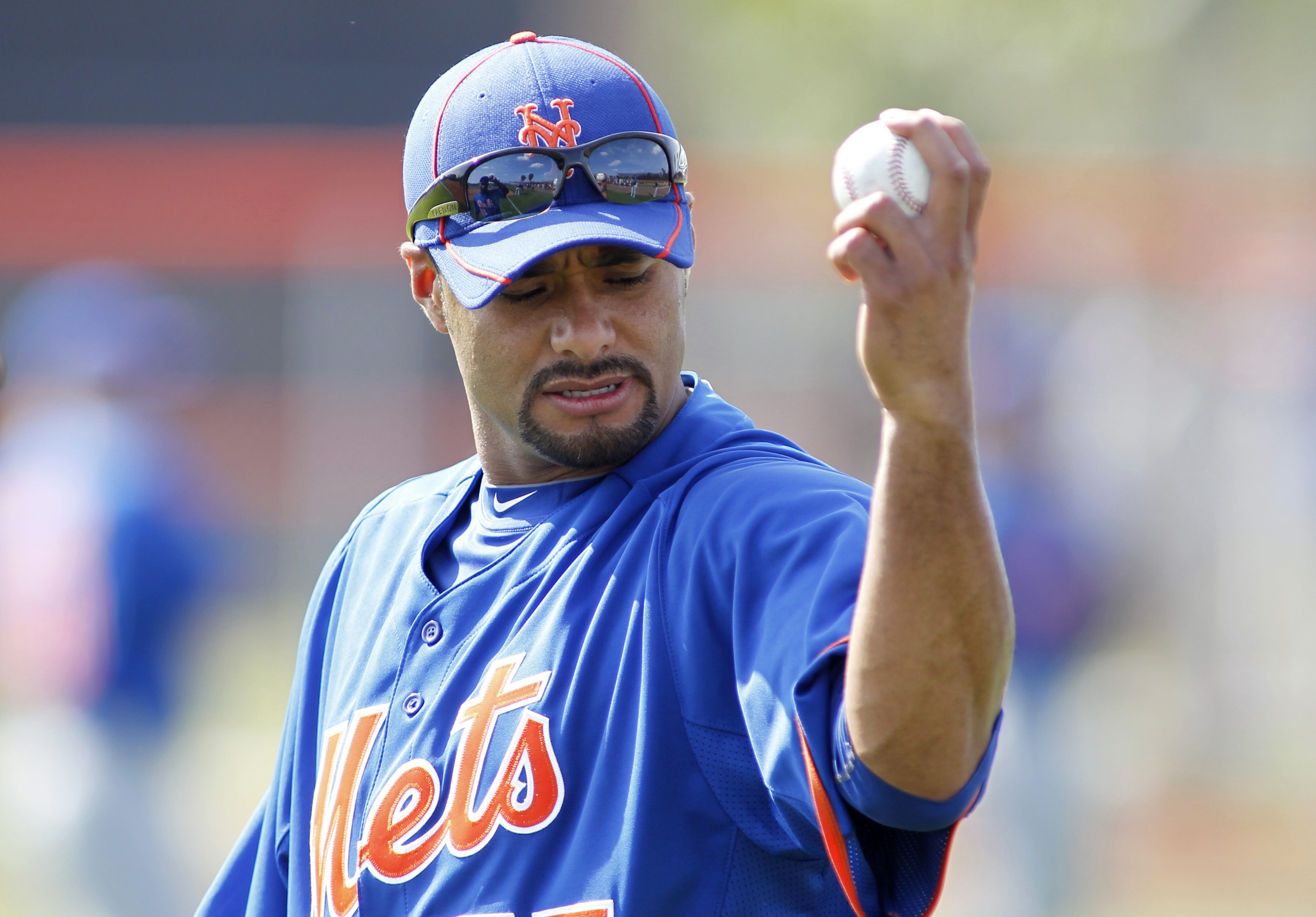 Johan Santana será operado el martes