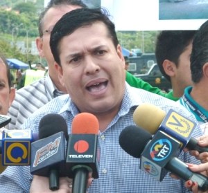Diputado Abelardo Díaz: El pueblo nos eligió para legislar no para caernos a golpe