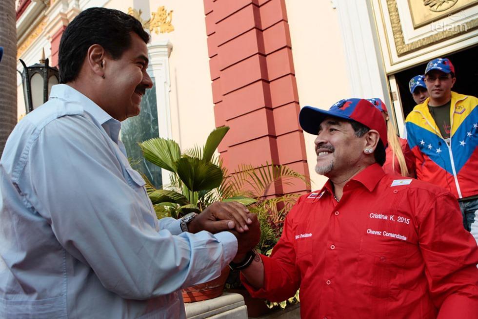 Argentino pone en su sitio a Maradona: Pido disculpas a Venezuela por este fracasado