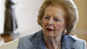 La canción “¡Ding, Dong, La bruja ha muerto!” sube en las listas británicas tras la muerte de Thatcher
