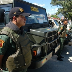 Cae embarazada con un kilo de cocaína