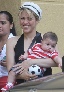 Shakira y Milan sorprendieron a Gerad Piqué (Fotos)