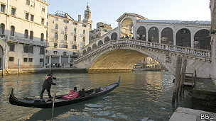 Gondoleros de Venecia serán sometidos a pruebas de alcoholemia