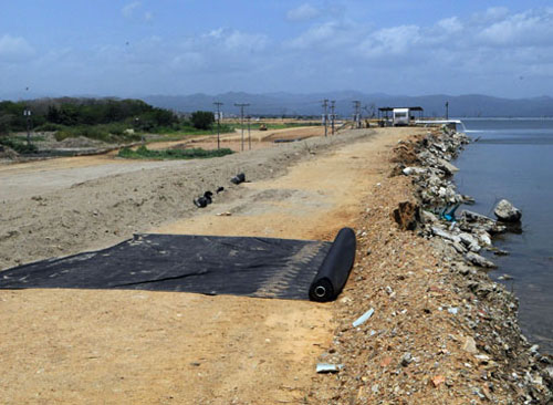 Angustia por trabajos incompletos en el Lago de Valencia