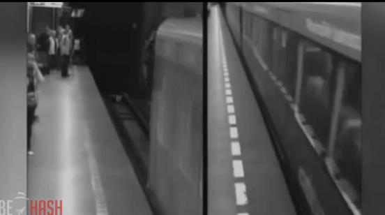 Impresionante: Mujer sale ilesa tras pasarle un tren por encima (Video)