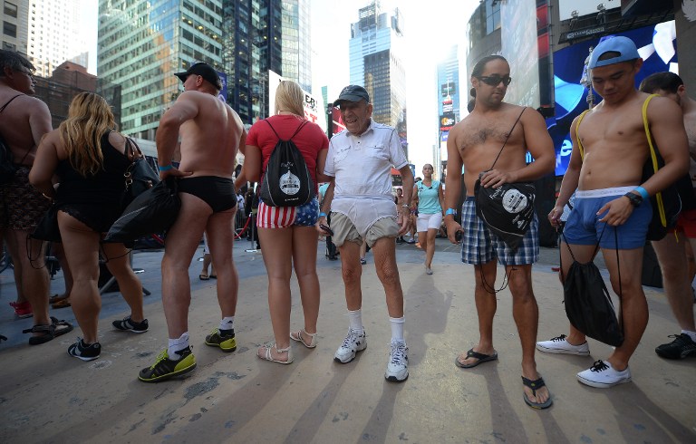 Times Square en ropa interior (Fotos y Video)
