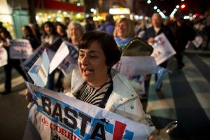 Argentina se atiborra en protestas contra el gobierno