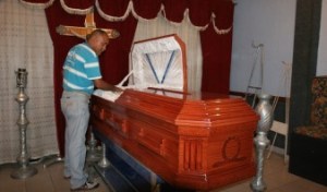 Servicios funerarios oscilan entre 12 mil y 30 mil bolívares