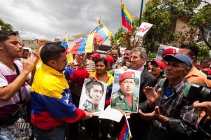 Oficialistas marcharán este lunes en honor a Chávez