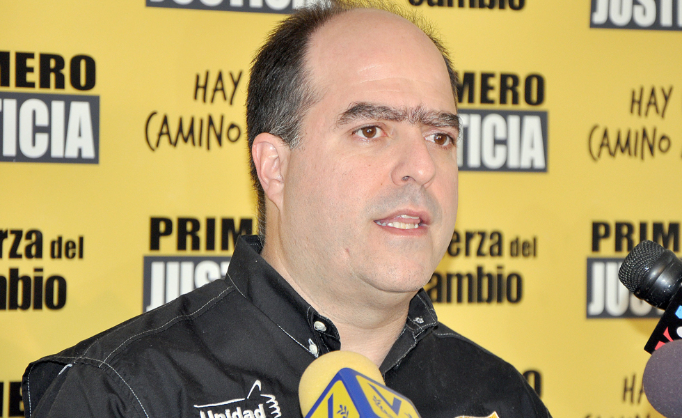 Primero Justicia: Andrés Bello está fuera del partido