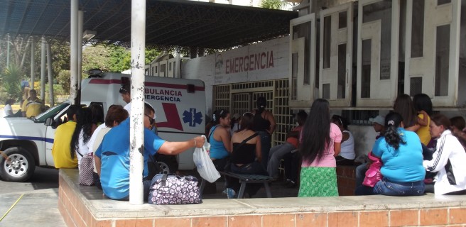 Hija del fallecido: Lo dejaron morir en el hospital porque supuestamente andaba tomado