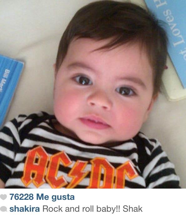 El hijo de Shakira es un bebé rockero (Foto)