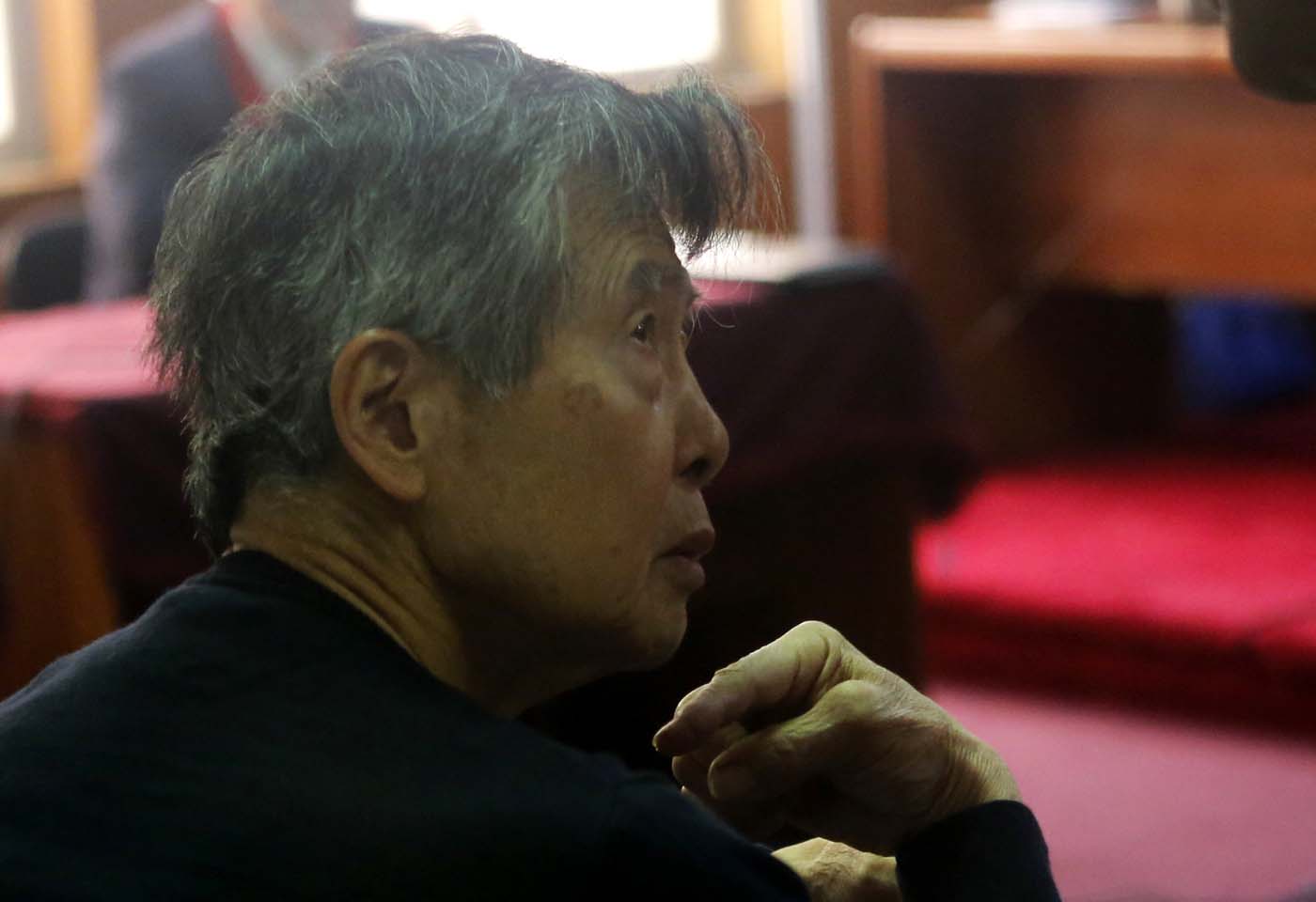 En 2000, Alberto Fujimori dimitió y el Congreso luego lo destituyó