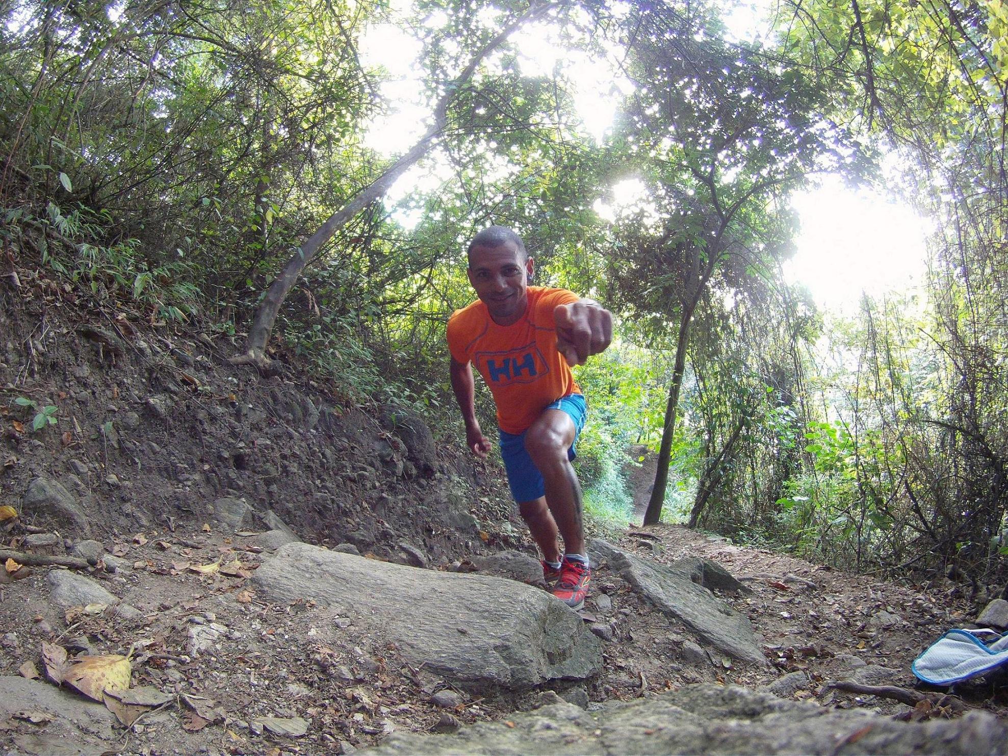 Igor Elorza compite por primera vez en distancia de 50k en ultramaratón