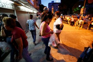 El Nuevo Herald: Venezuela al borde de escasez sin precedentes