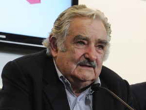 Expresidente uruguayo Pepe Mujica visitará a Lula en prisión este jueves