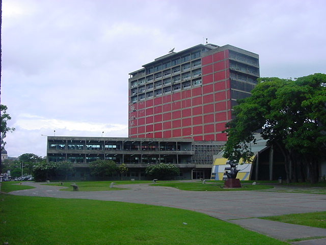 UCV reiniciará clases este lunes