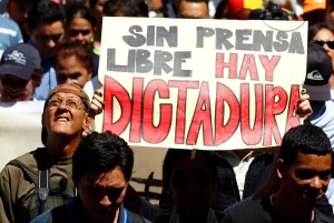 El impactante informe que revela los ataques contra periodistas en Venezuela