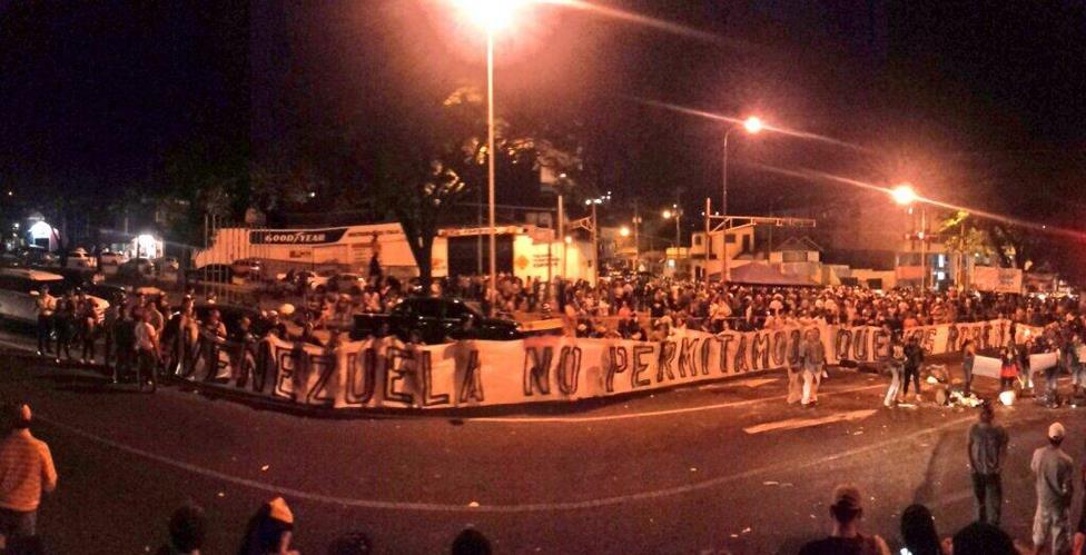 Táchira desbordada de pueblo protestó maratónicamente por liberación de estudiantes (VIDEO)
