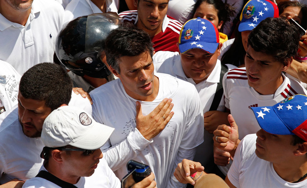 Difieren audiencia de Leopoldo López por “motivos de salud” de un juez superior