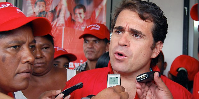 Rafael Lacava renuncia a la alcaldía de Puerto Cabello