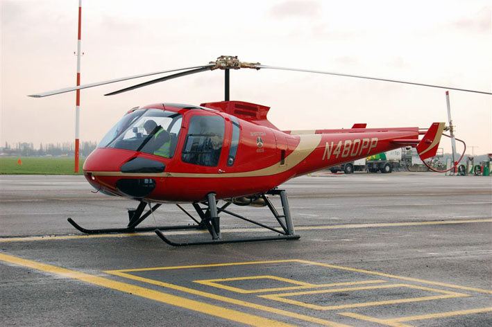 Ministerio de Defensa adquiere 16 helicópteros Enstrom