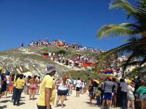 Hasta playa Parguito se activa con las protestas (Fotos)