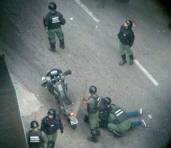 Estudiante de la USM fue detenido por la GNB en San Antonio de Los Altos (Fotos)