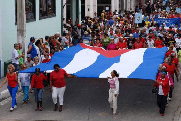 Cuba marchará el 1 de mayo en apoyo a Maduro