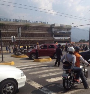 Continúan las protestas en Mérida