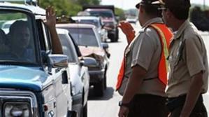 Tránsito vehicular será restringido este domingo en el litoral aragüeño