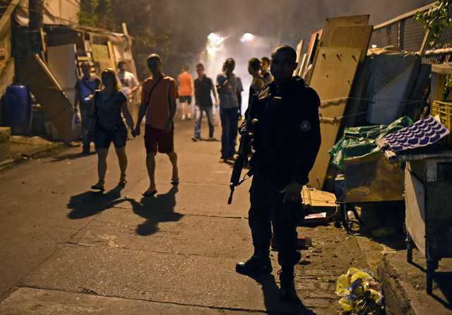 Seguridad reforzada en Copacabana tras noche de violencia
