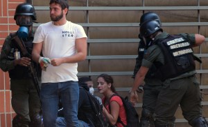 HRF condena encarcelamiento masivo de estudiantes y defensores de DDHH