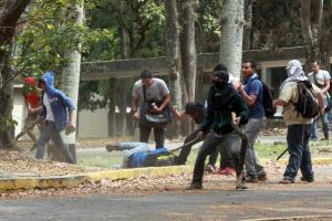 Félix Velásquez exige detención de Kevin Ávila por los actos vandálicos en la UCV