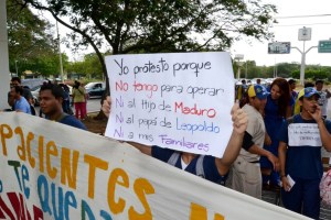 Estudiantes de Medicina de LUZ mantienen protestas por crisis hospitalaria (Fotos)