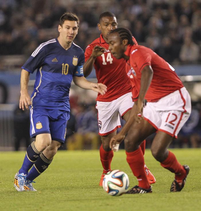 Con un Messi desconocido, Argentina derrota a Trinidad y Tobago