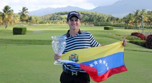 Venezolano lidera Mundial Juvenil de Golf en Japón