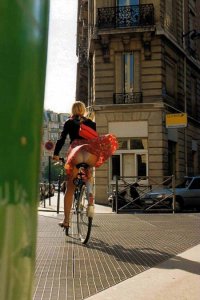 ¡Muñecotas en bicicleta!… para ir calentando el Tour de Francia