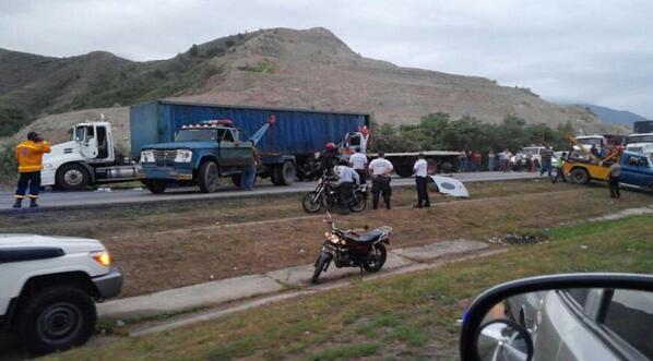 Choque en tramo San Joaquín genera retraso en ARC