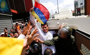 Leopoldo López a la juventud venezolana: Sé que ustedes no se cansarán, ¡yo tampoco lo haré!