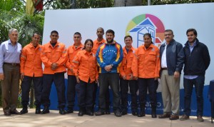 Alcaldía de El Hatillo entrega nuevos uniformes a funcionarios de Protección Civil