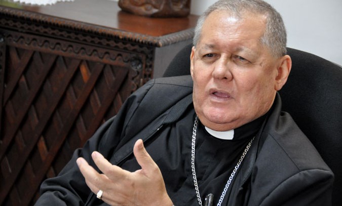 Arzobispo de Barquisimeto: Crear ídolos ficticios es propio de los comunistas