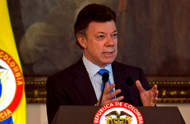 Confirmación de viajes del jefe de las Farc a Cuba crea polémica en Colombia