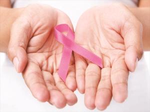 Descubren un gen que “protege” a las latinas del cáncer de mama